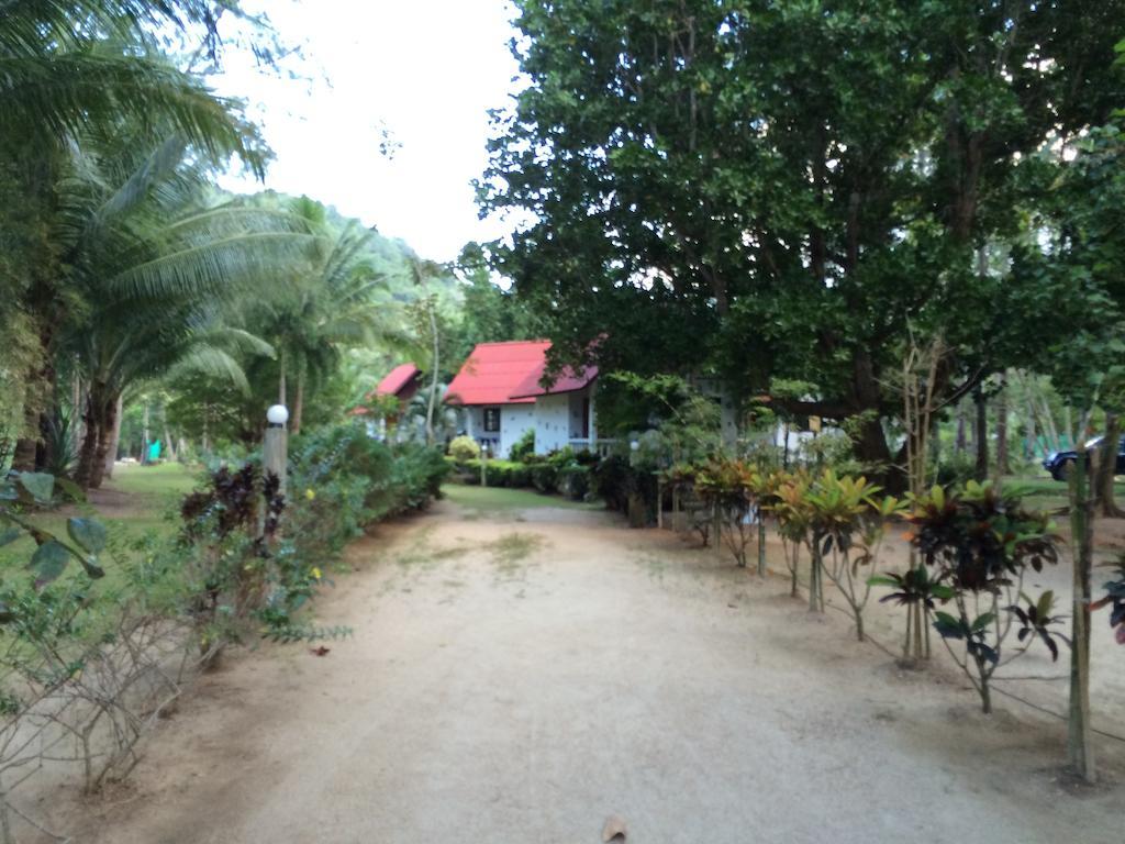 Haad Khuad Resort Bottle Beach Eksteriør billede
