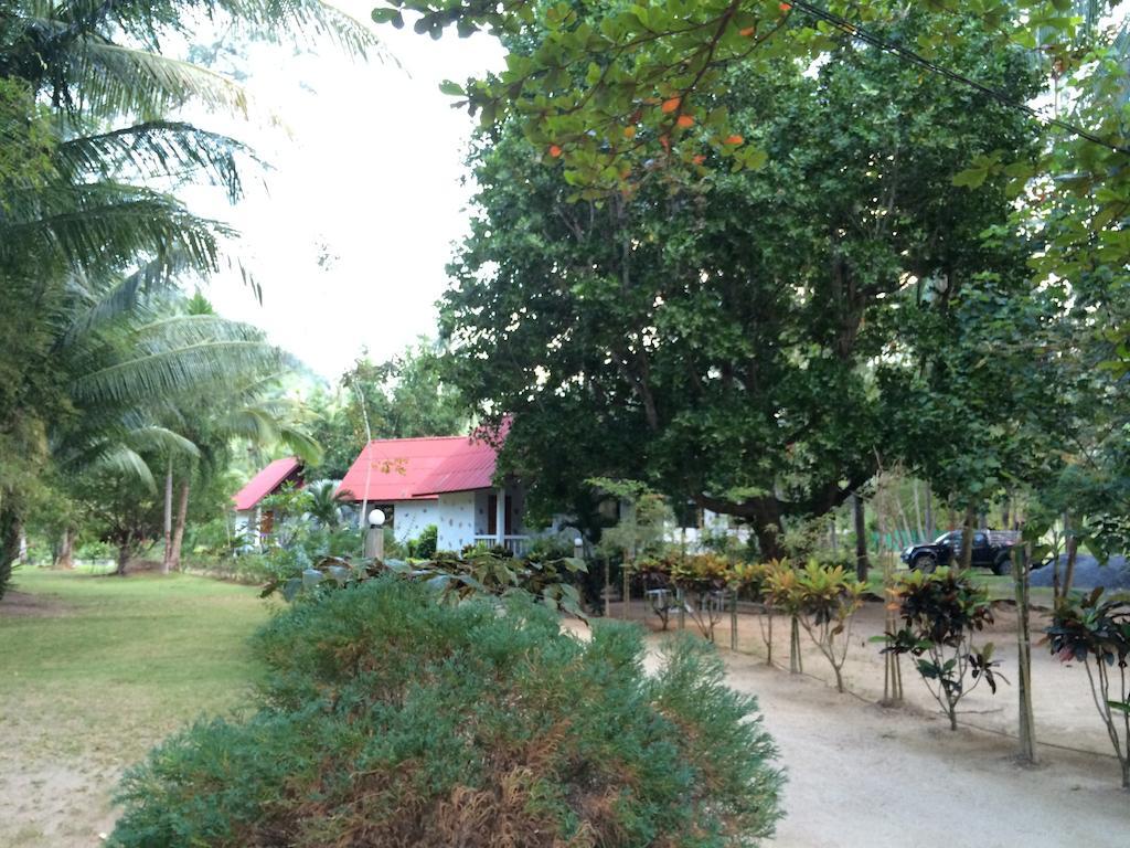 Haad Khuad Resort Bottle Beach Eksteriør billede